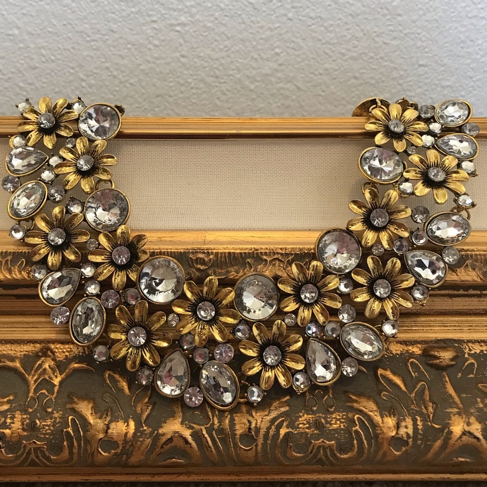 Necklace 🌸🌼 - Picture 2 of 2